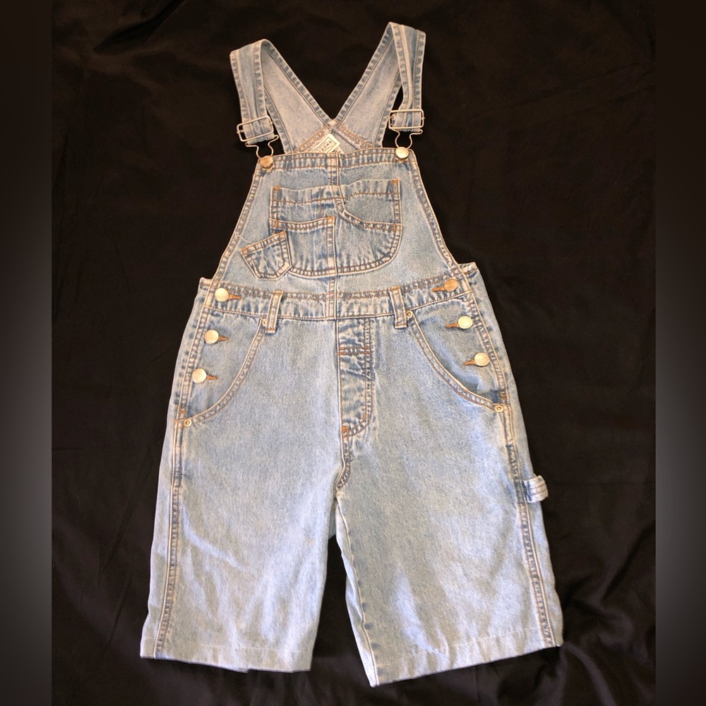 Arizona shorts overalls. Size 7/8.